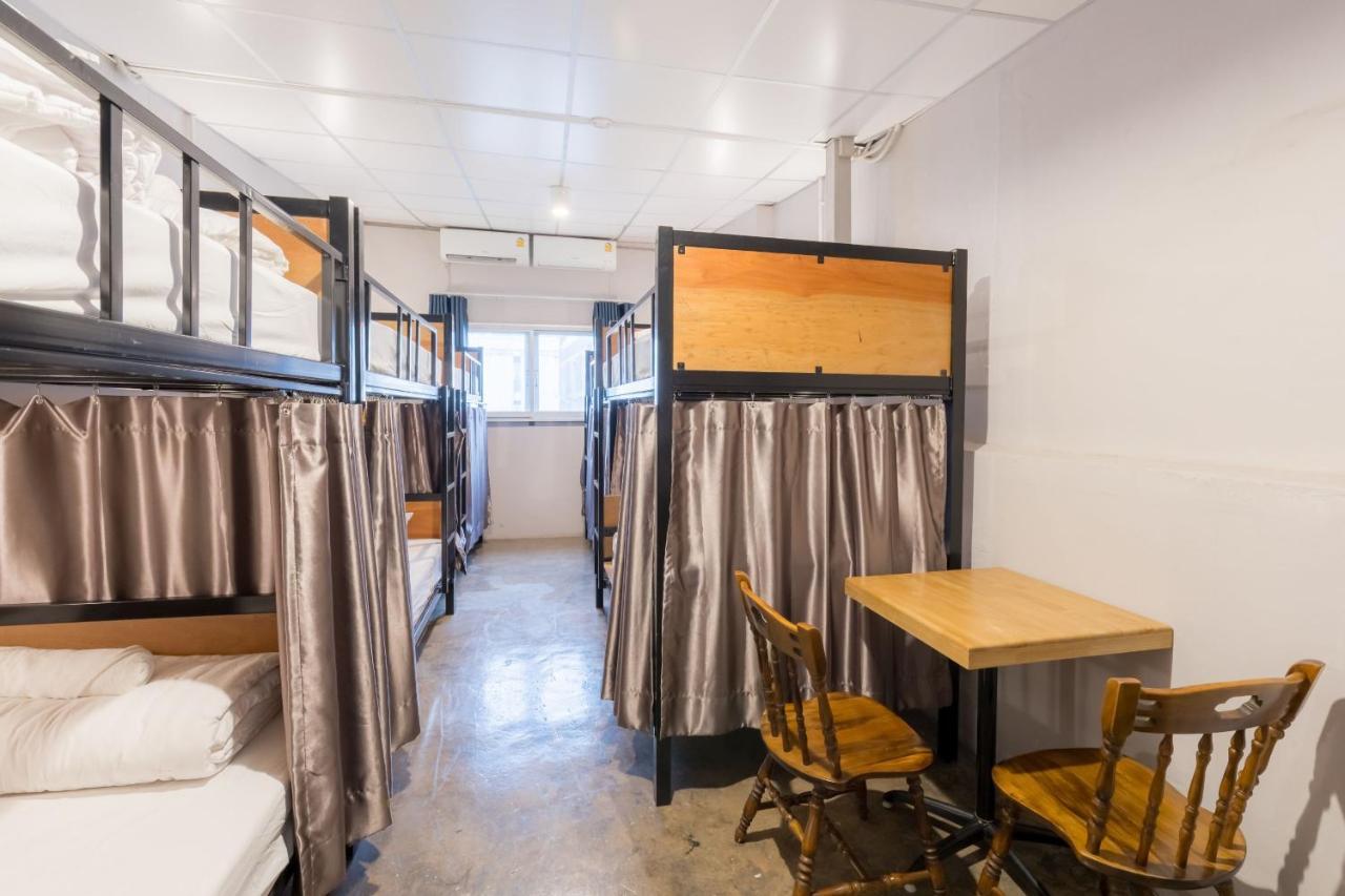 Hostel Lemon Siam Petchaburi Road Bangkok Kültér fotó