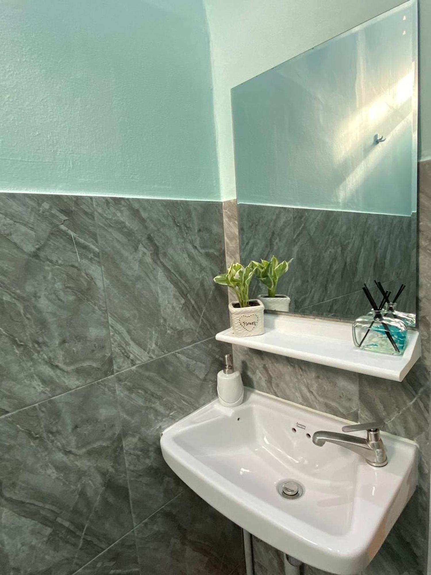 Hostel Lemon Siam Petchaburi Road Bangkok Kültér fotó