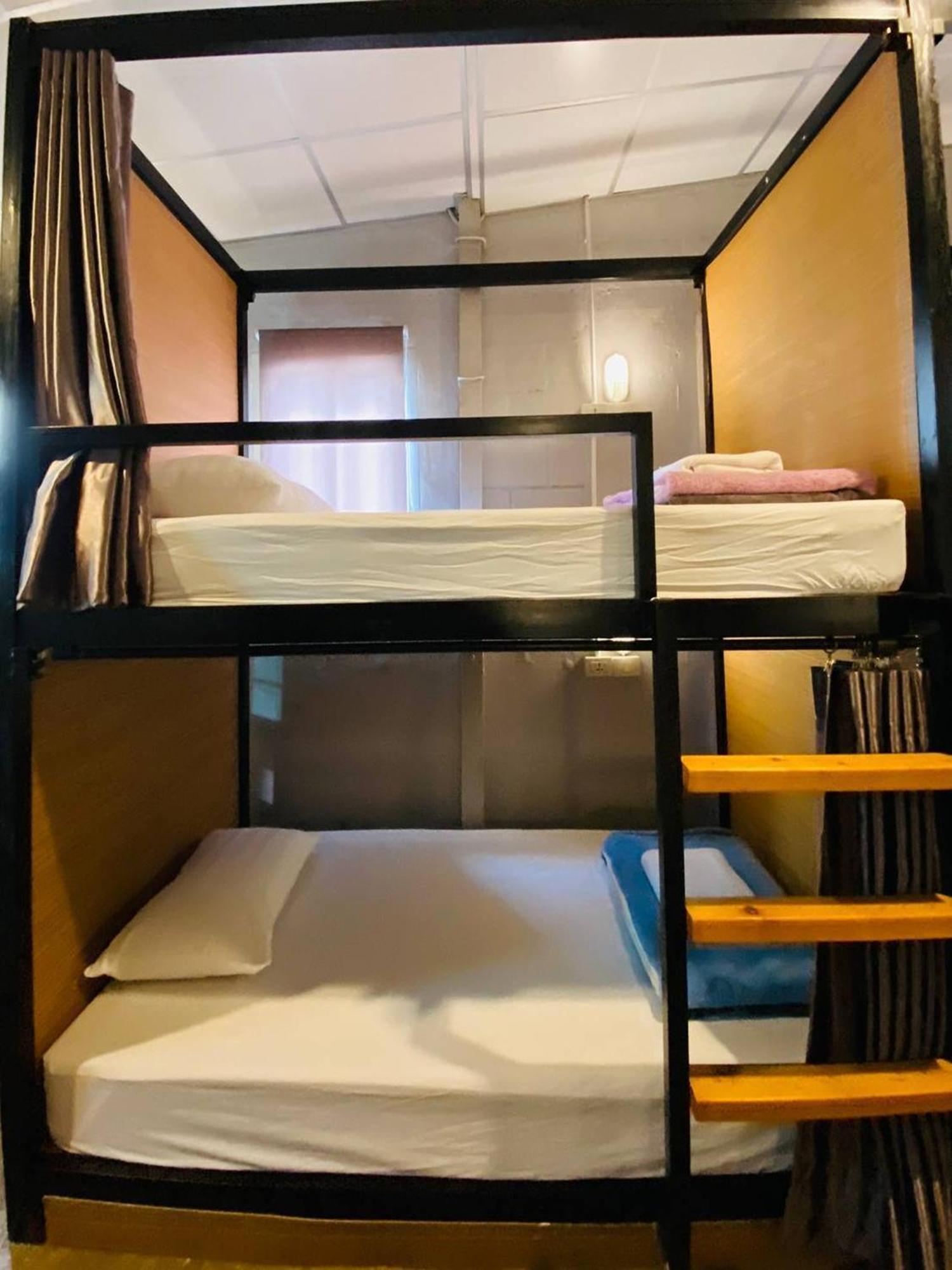 Hostel Lemon Siam Petchaburi Road Bangkok Kültér fotó
