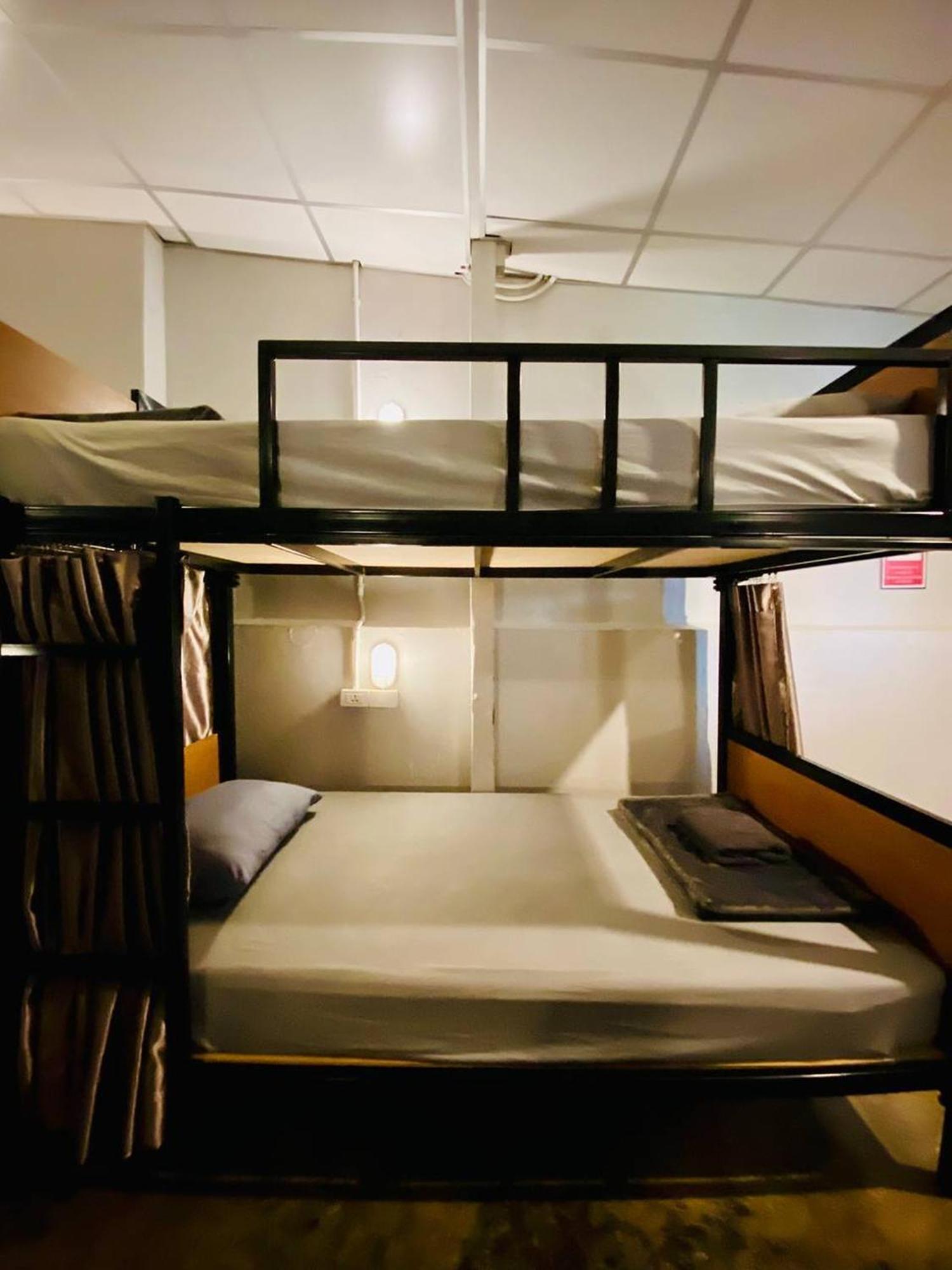 Hostel Lemon Siam Petchaburi Road Bangkok Kültér fotó