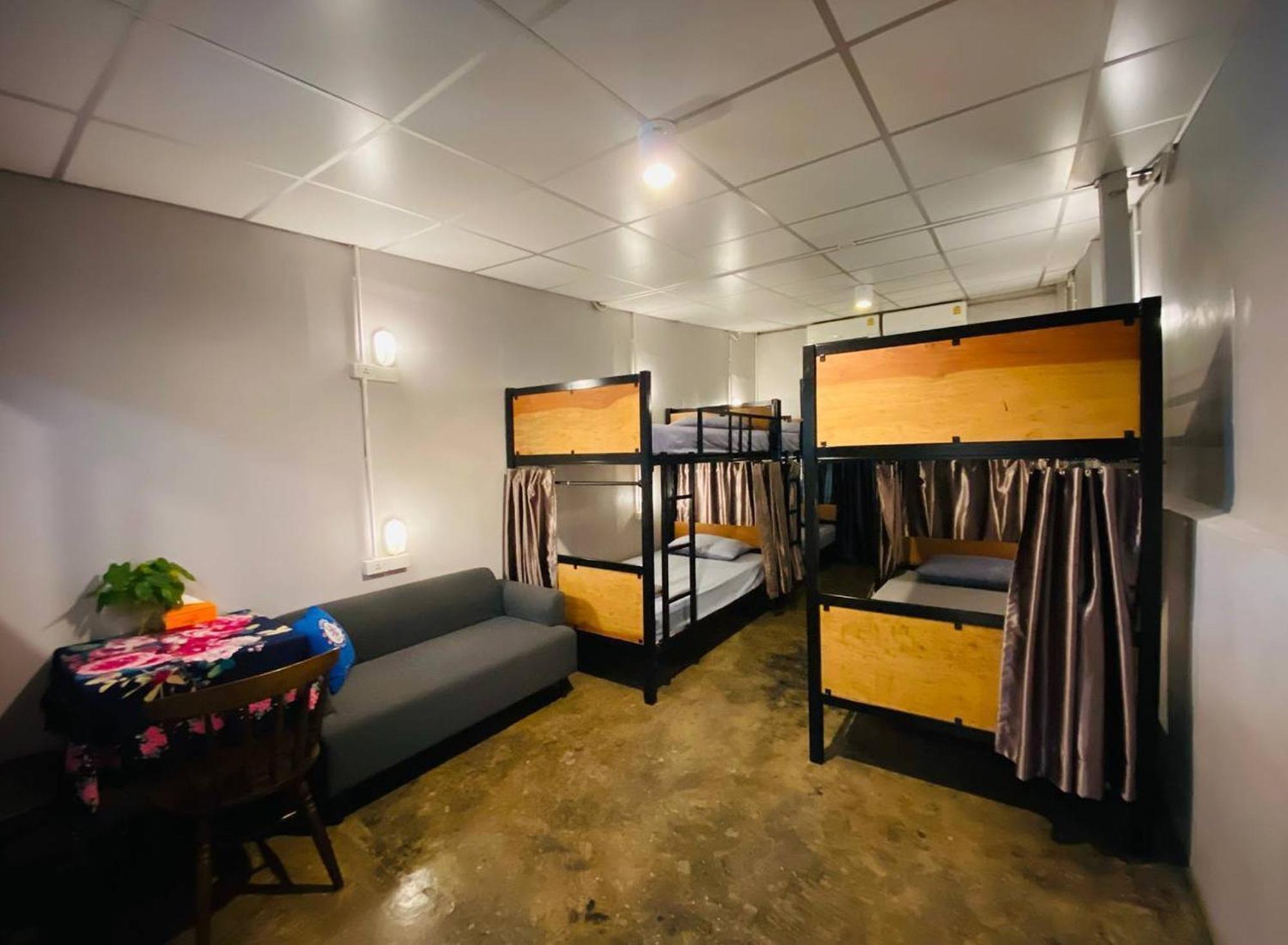 Hostel Lemon Siam Petchaburi Road Bangkok Kültér fotó